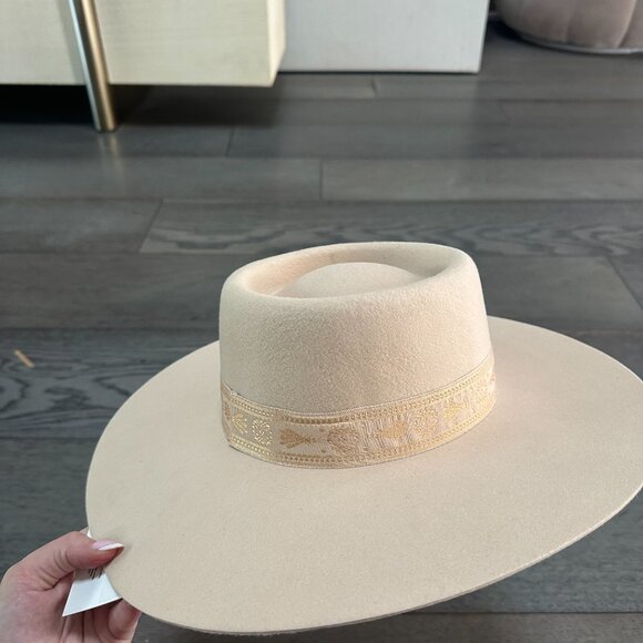 NWT Lack of Color Juno Wool Felt Boater Hat In Cream Wide Brim Beige Ribbon Band main image 6